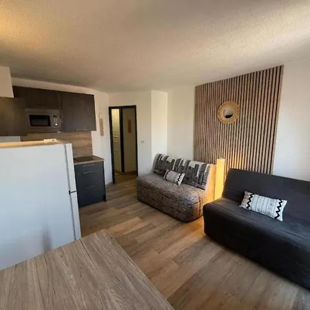Apartment Pour 4 Personnes - Piscine- Ascenseur