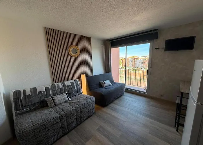 Pour 4 Personnes - Piscine- Ascenseur Apartment Agde